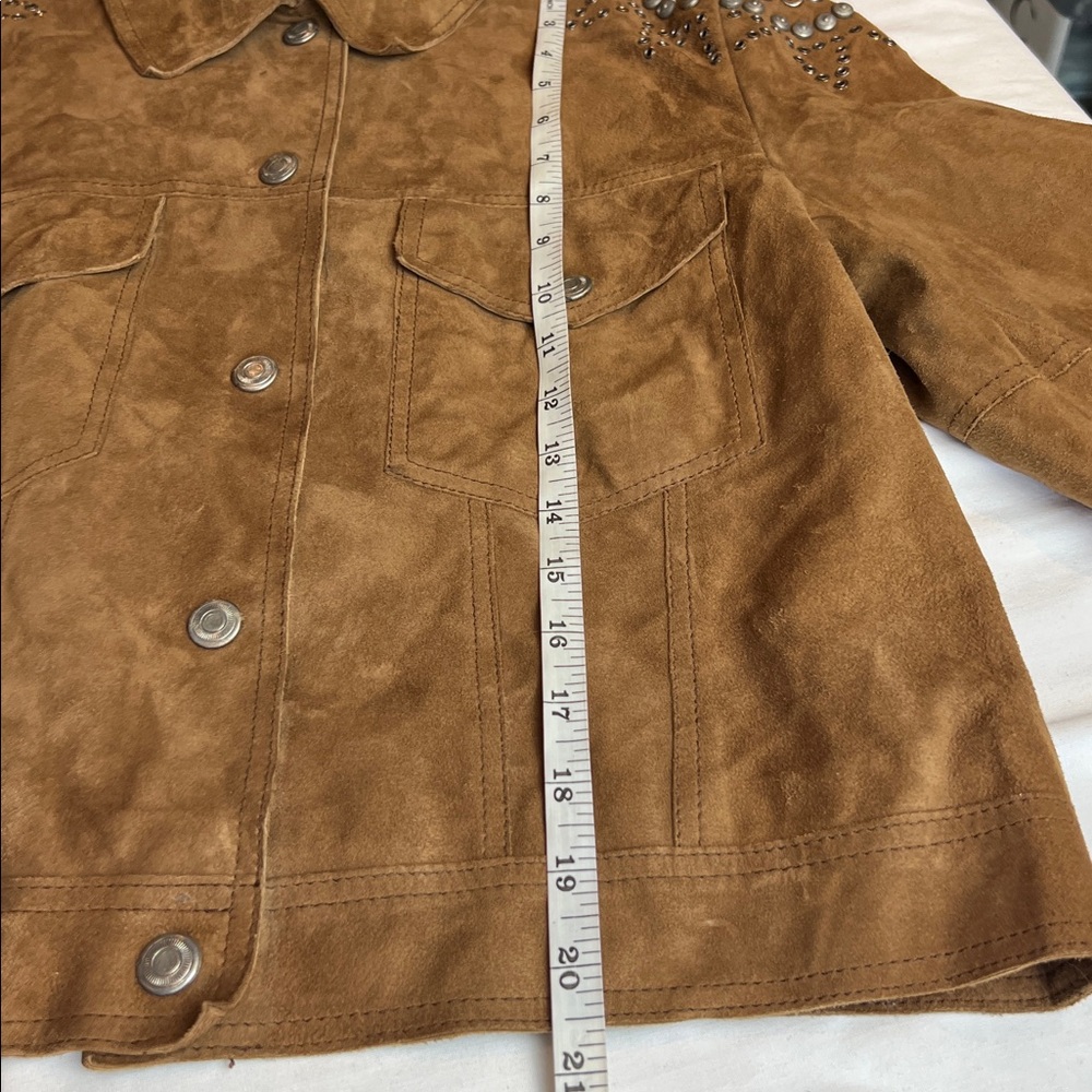 Free People Tan Suede Embellished Jaya Boxy Chore Jacket Brown SZ S - Picture 11 of 12